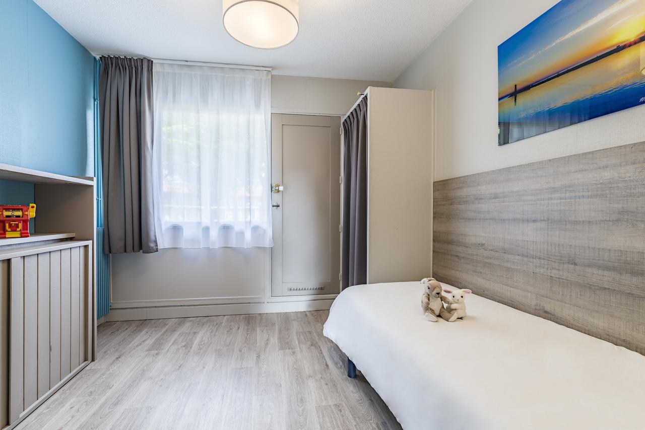 Two-Bedroom Apartment,551497617:JPEG